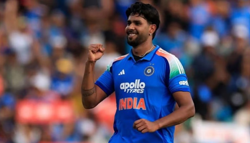 অনন্য হ্যাটট্রিক ইন্দোরে, নিন্দুকদের সপাটে থাপ্পড় হর্ষিত রানার