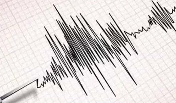 সাতসকালে জোরালো ভূমিকম্প দিল্লিতে, আতঙ্কিত স্থানীয়রা