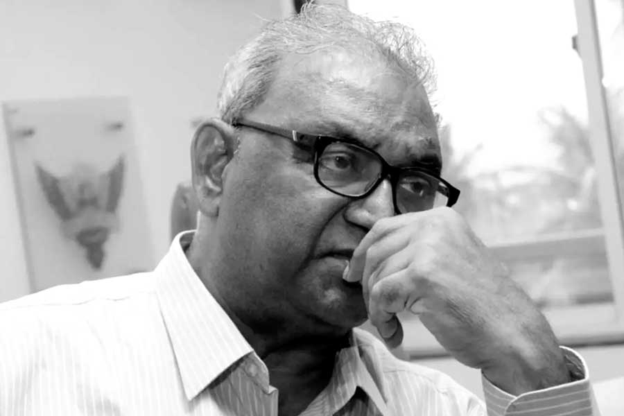 পিতৃহারা লিয়েন্ডার, প্রয়াত প্রাক্তন ভারতীয় হকি অলিম্পিয়ান ভেস পেজ