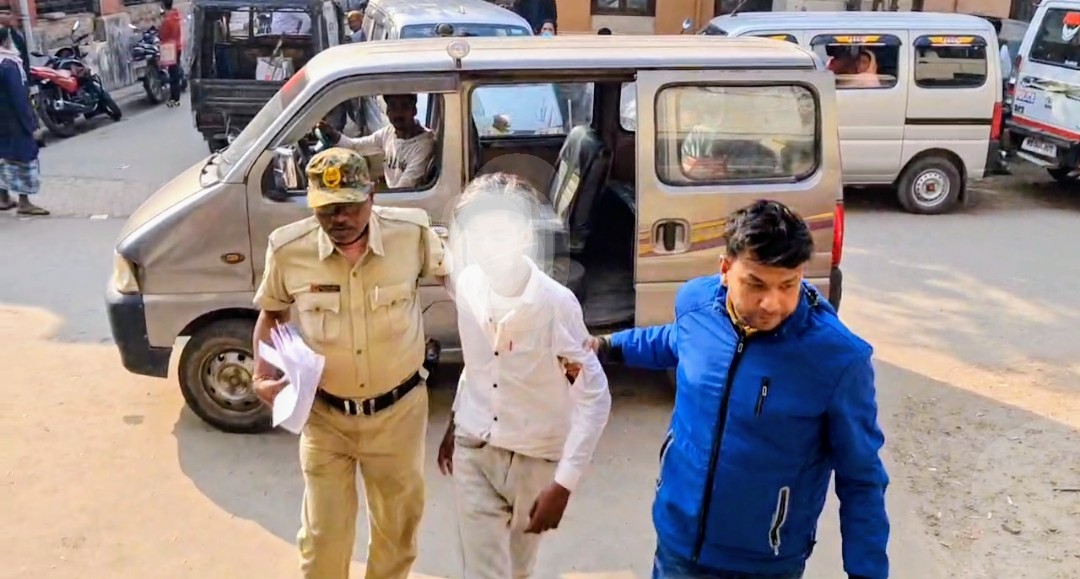 দুধ চায়ের লোভ দেখিয়ে বন্ধুকে খুন , গ্রেফতার তৃণমূল নেতার পাষণ্ড যুবক