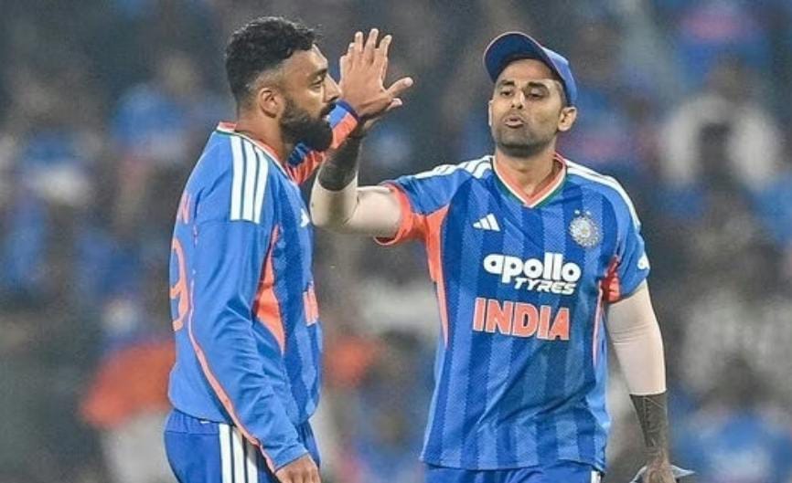 টি টোয়েন্টি সিরিজ , লড়াই চালিয়েও ২৩৯ রানের বোঝা সামলাতে ব্যর্থ নিউজিল্যান্ড , বাজিমাত ভারতের