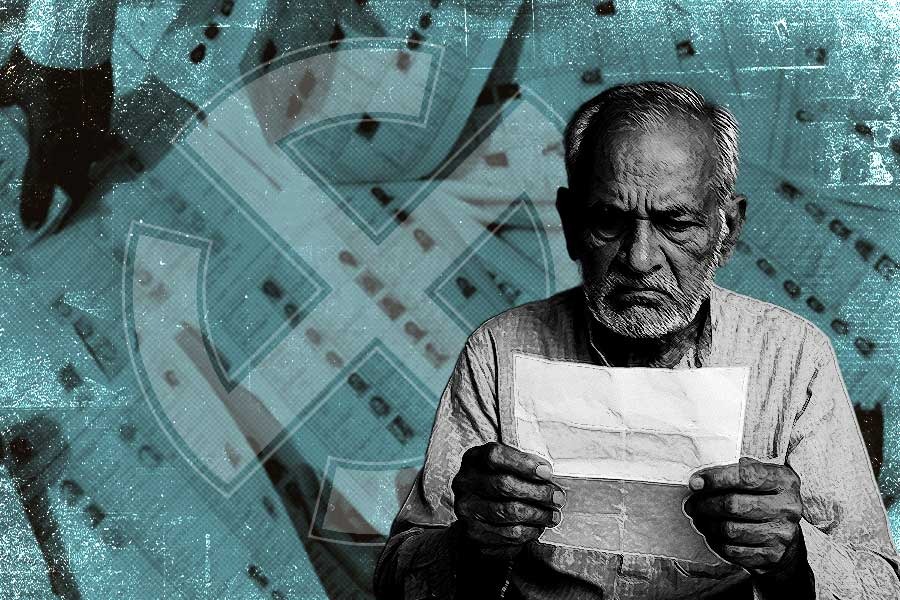 স্ত্রীকে SIR শুনানির নোটিশ , আতঙ্কে ইটাহারে আত্মঘাতী প্রৌঢ়