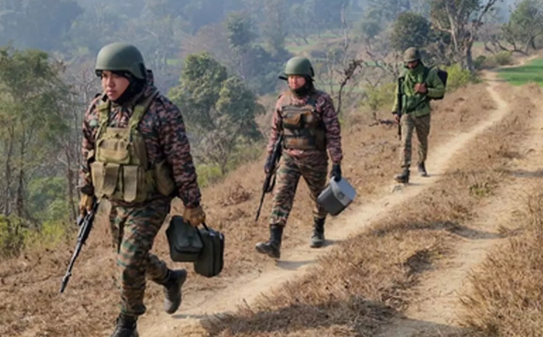 জম্মু-কাশ্মীরে যৌথ বাহিনীর অভিযান, খতম ১ জইশ জঙ্গি