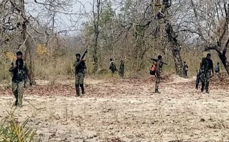 আত্মসমর্পণকারী ৯ জন, নবরংপুর জেলাকে ‘মাওবাদী মুক্ত’ ঘোষণা ওড়িশা সরকারের