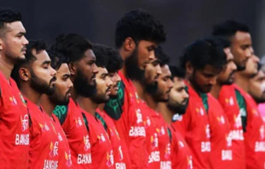 বিশ্বকাপ থেকে বাদ পড়তেই ডামাডোল , ইস্তফা বোর্ড কর্তার