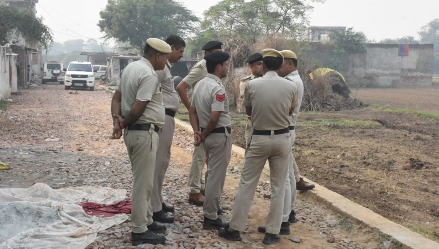 তামিলনাড়ুতে পুলিশের কনভয়ে বোমা হামলা, ‘পরিকল্পিত’ ভাবে পালিয়ে গেল কুখ্যাত দুষ্কৃতী