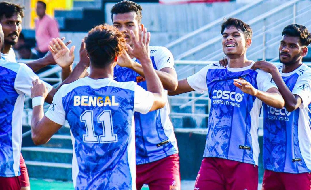 পরিবর্ত সায়নেই বাজিমাত , জয়ের হ্যাটট্রিক করে শেষ আটে বাংলা