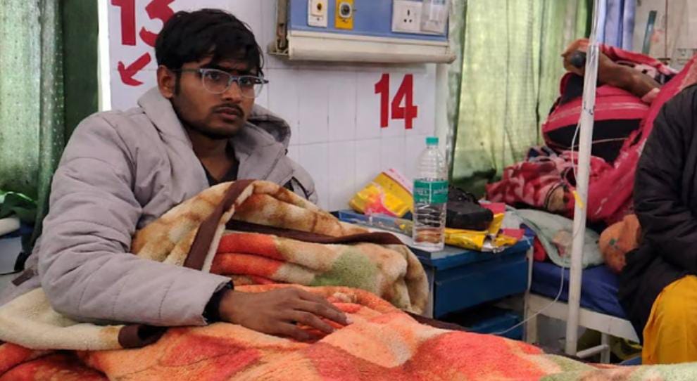 এন্ট্রান্সে লাগাতার ব্যার্থতা , প্রতিবন্ধী কোটায় ডাক্তারিতে ভর্তি হতে পায়ের আঙুল কাটলেন যুবক