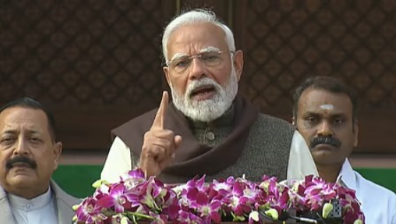 সংসদে ‘সংস্কার, পারফর্ম এবং ট্রান্সফর্ম’ মন্ত্রে জোর মোদির, পাল্টা কটাক্ষ কংগ্রেসের