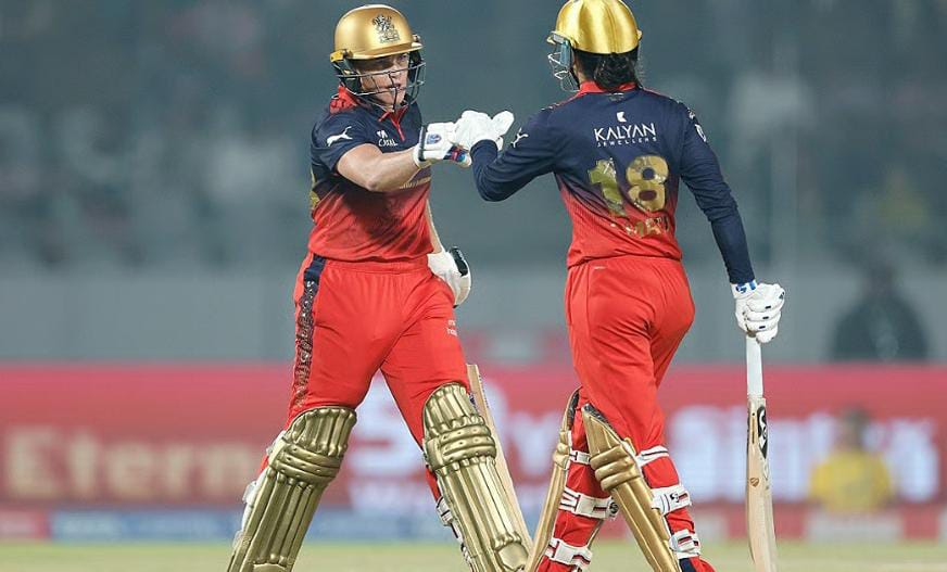 খেতাব জয়ের দোরগোড়ায় , মহিলাদের আইপিএলের ফাইনালে বেঙ্গালুরু