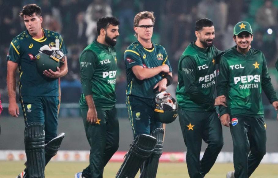 সাত বছর পর অস্ট্রেলিয়ার বিরুদ্ধে টি টোয়েন্টি জয় , বিশ্বকাপের প্রস্তুতি তুঙ্গে পাকিস্তানের