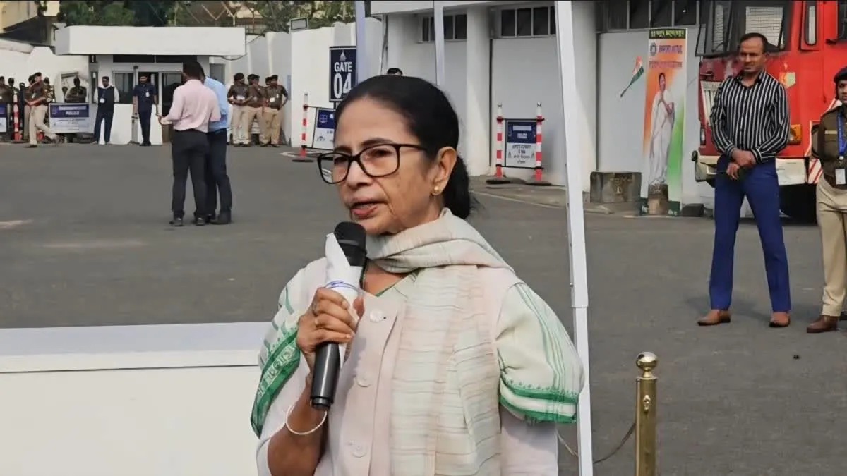 হাম্পটি ডাম্পটি বাজেট , বাংলাকে বঞ্চিত রাখায় কেন্দ্রকে তীব্র কটাক্ষ মমতার