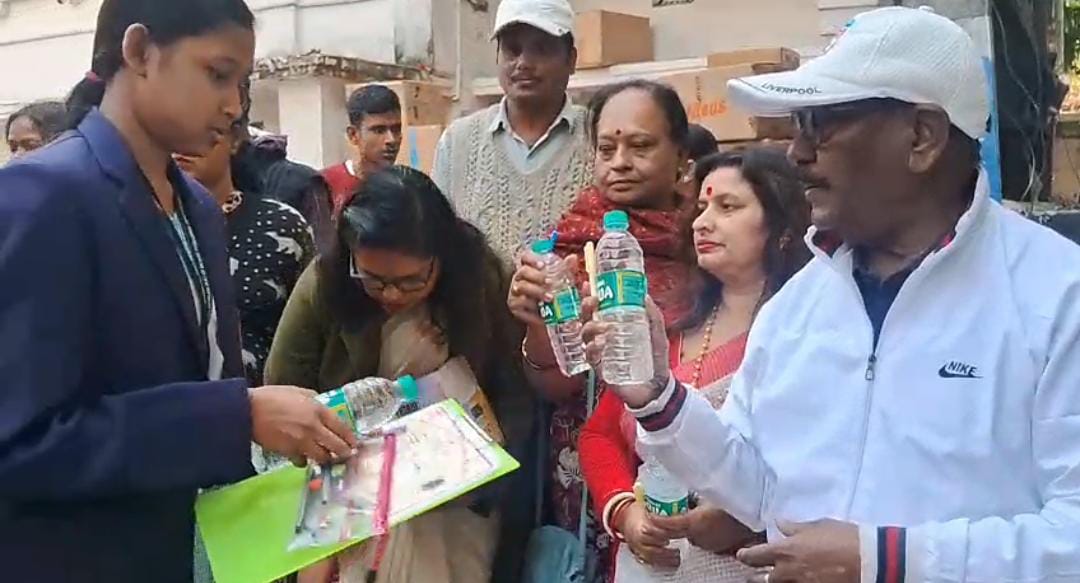 মাধ্যমিক নিয়ে সজাগ শিলিগুড়ি প্রশাসন , পরীক্ষার্থীদের জন্য বিশেষ উদ্যোগ কাউন্সিলরের