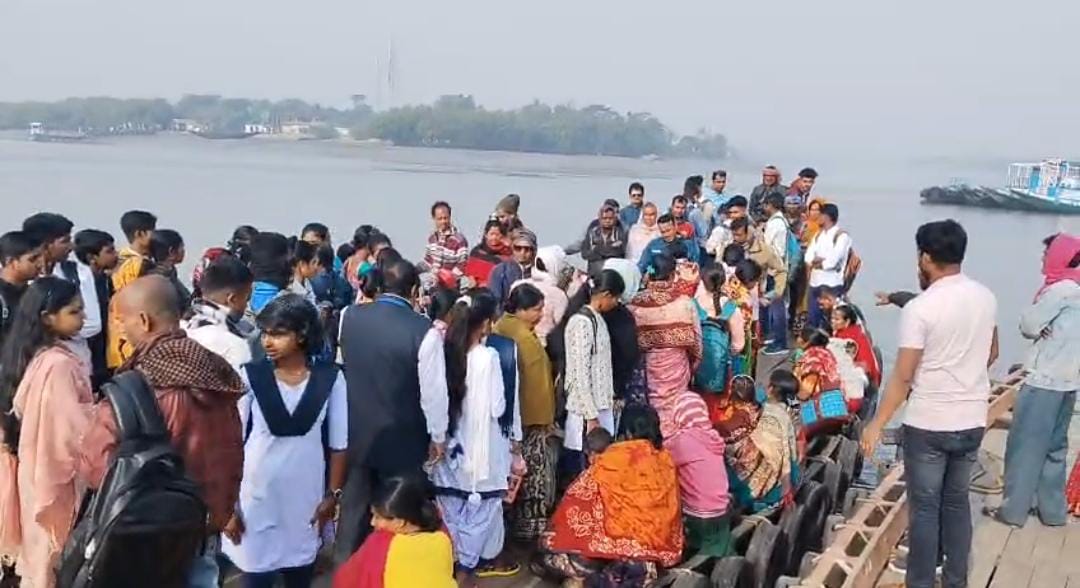 সুন্দরবনে নদীপথে যাতায়াত পরীক্ষার্থীদের , কড়া নিরাপত্তা ব্যবস্থা প্রশাসনের
