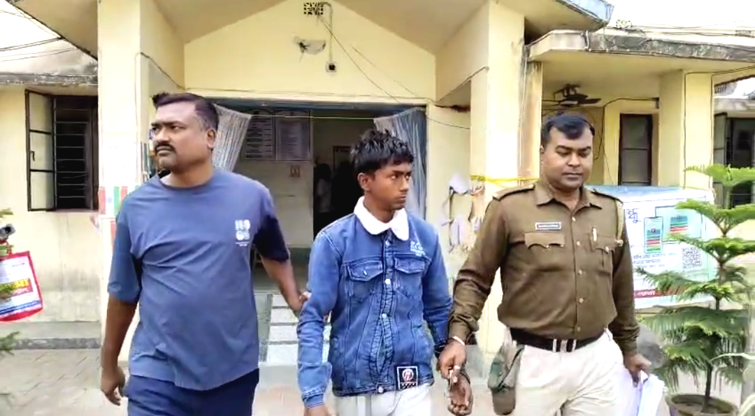 রাতে বিছানায় একা মন চায় না , চরম সুখ পেতে নাবালিকাকে বিয়ে করতেই মর্মান্তিক পরিণতি যুবকের