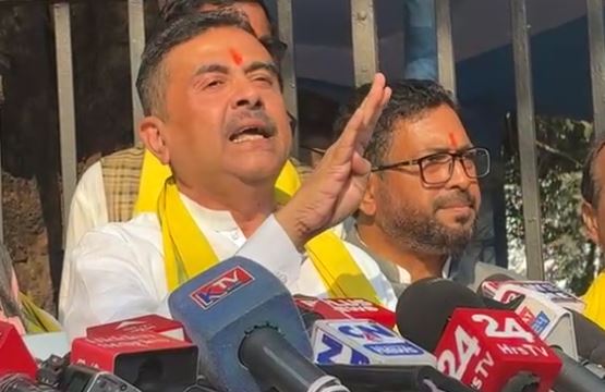 বিজেপি ক্ষমতায় এলে ৩ হাজার টাকা করে পাবে , লক্ষ্মীর ভাণ্ডার  নিয়ে পাল্টা প্রতিশ্রুতি শুভেন্দুর