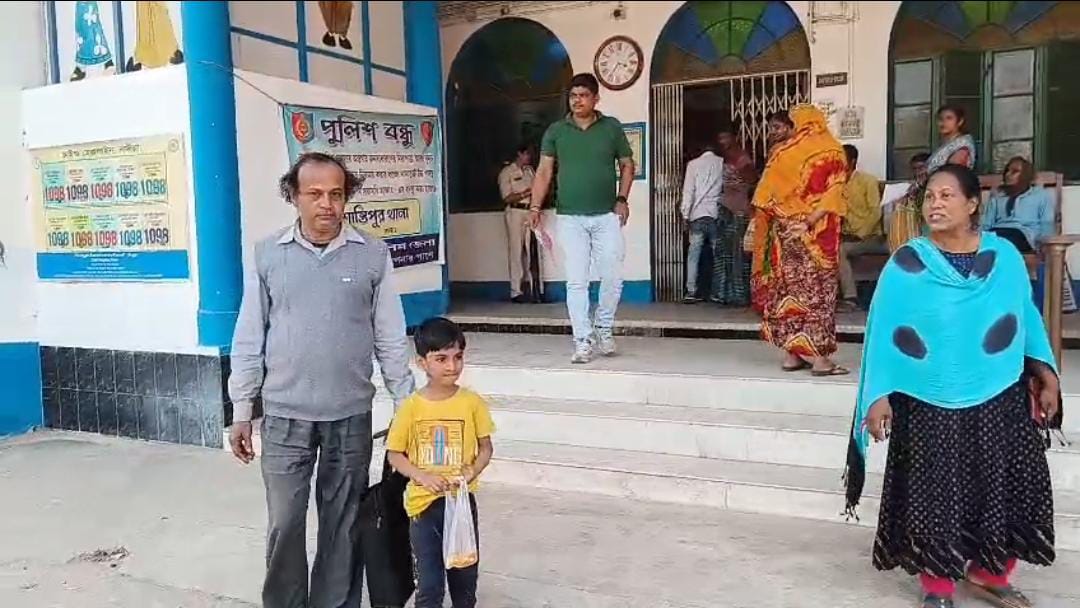 দাদু -  ঠাকুমার কোলে ফিরে গেল হারিয়ে যাওয়া নাতি , বিরাট সফলতা শান্তিপুর পুলিশের