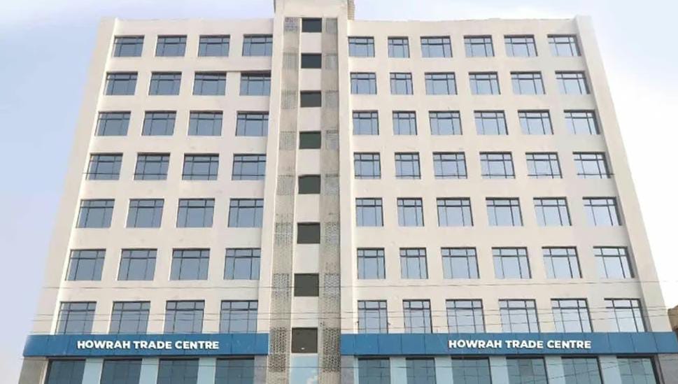 বহুতল থেকে মাথায় পড়ল লোহার রড , হাওড়ায় মৃত্যু ২ ব্যবসায়ীর