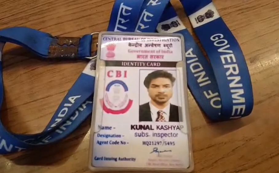 সিবিআই অফিসার সেজে নাবালিকাকে অপহরণ, পুলিশের জালে বালিগঞ্জের যুবক