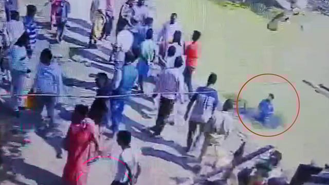 উচ্চমাধ্যমিক পরীক্ষার্থীর ওপর হামলা , পুকুরে ফেলে দেওয়ার অভিযোগ তৃণমূল নেতার বিরুদ্ধে