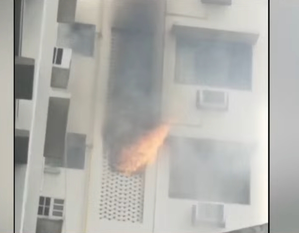 ছুটির দিনে শহরে ফের আগুন , ডায়মন্ড সিটির অভিজাত আবাসনে ভয়াবহ অগ্নিকাণ্ড