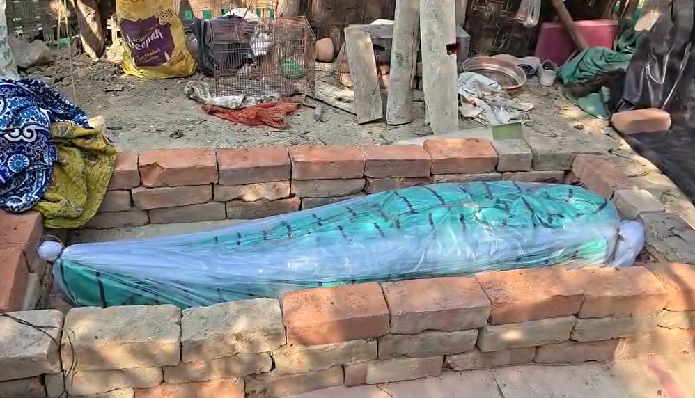 শ্বশুরবাড়ির গোয়ালে উদ্ধার জামাইয়ের ঝুলন্ত দেহ, আটক স্ত্রী সহ ৬