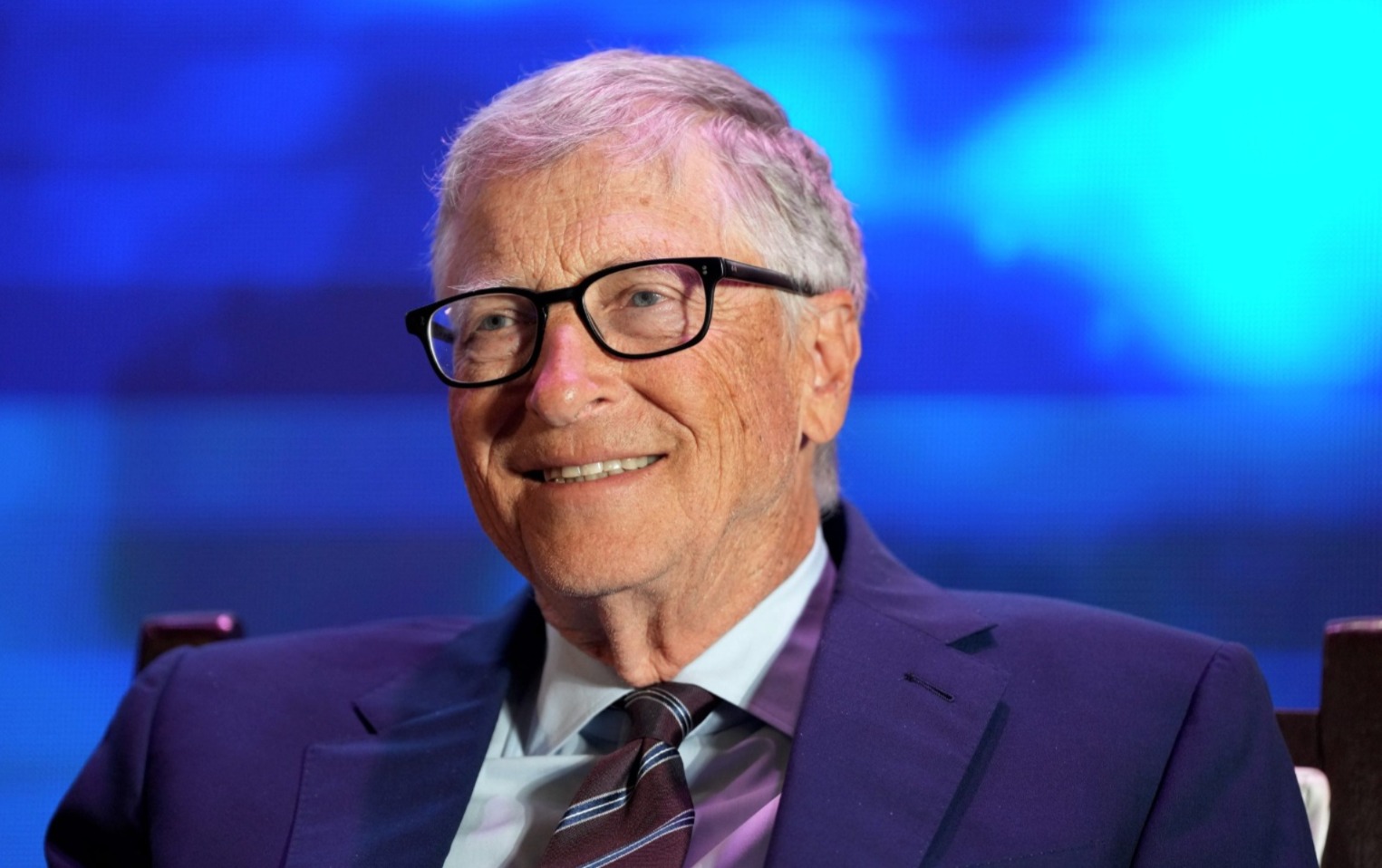 এপস্টিনকাণ্ডে নাম জড়িয়েছে বিল গেটসের, এআই সামিটে বক্তৃতা দেবেন না মাইক্রোসফ্টের প্রতিষ্ঠাতা