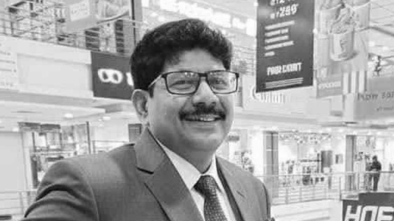 SIR স্ক্রুটিনিতে ফেরত নিজের নামের ফর্মও , আতঙ্কে মৃত্যু মালদহের BLO-র