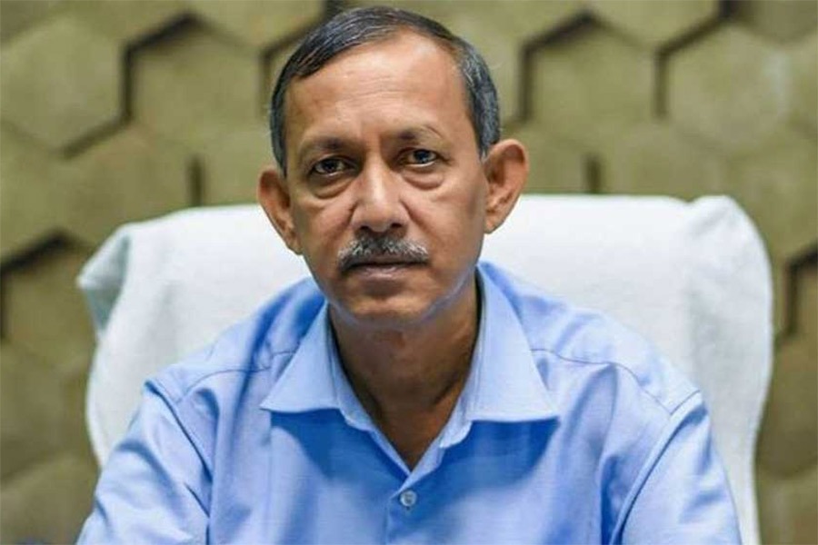 ডাবগ্রাম-ফুলবাড়ি থেকে দাঁড়াচ্ছি না , নির্বাচনের প্রাক্কালে অভিমানী গৌতম দেব