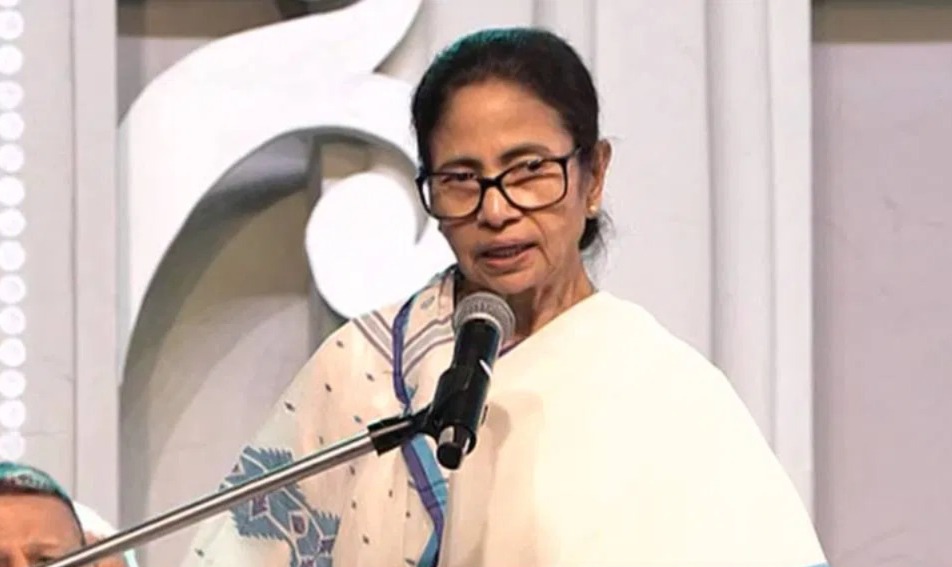 “অসম্মান করবেন, সহ্য করবে না বাংলা”, ভাষা দিবসে বিজেপিকে নিশানা মমতার