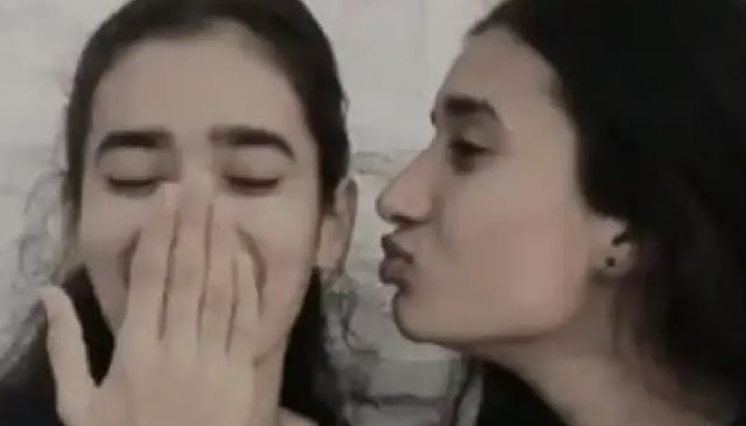 একই দিনে জোড়া বিয়ে , আনন্দ অনুষ্ঠানের আগেই মৃত্যু ২ বোনের , হাহাকার পরিবারে