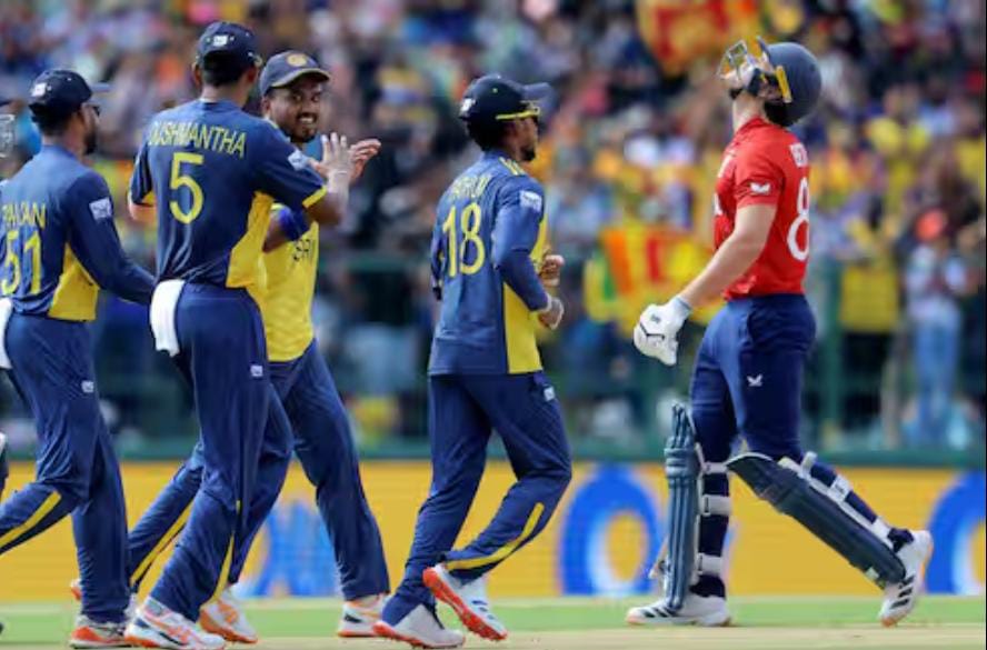 টি টোয়েন্টি বিশ্বকাপ , ওয়ালাল্লেগের ৩ উইকেট , শ্রীলঙ্কাকে ১৪৭ রানের লক্ষ্যমাত্রা দিল ইংল্যান্ড