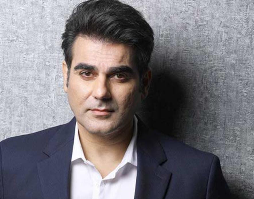 হাসপাতালে বাবা , কোটি টাকার ফ্ল্যাট কিনলেন আরবাজ , সমালোচনার ঝড় নেটপাড়ায়