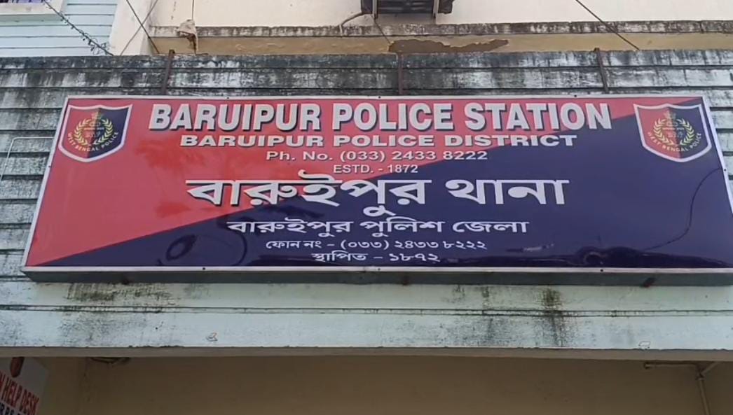 খাবারের লোভ দেখিয়ে প্রথম শ্রেণীর ছাত্রীকে যৌন নির্যাতন , গ্রেফতার অভিযুক্ত