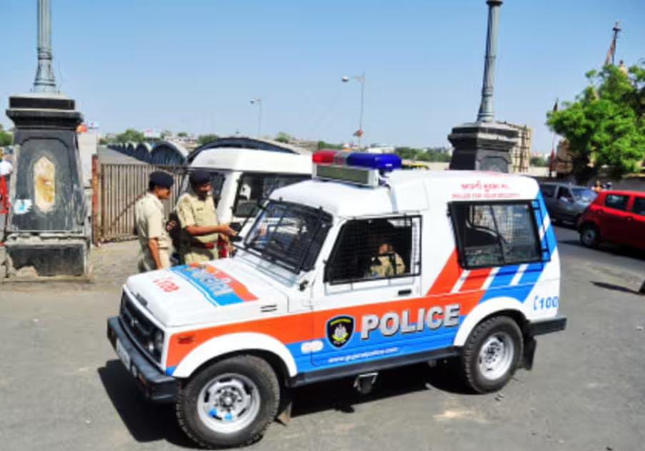 মাস খানেক ধরে স্কুল শিক্ষিকাকে ডিজিটাল অ্যারেস্ট , কোটি টাকা হাতিয়ে লাপাতা প্রতারকরা