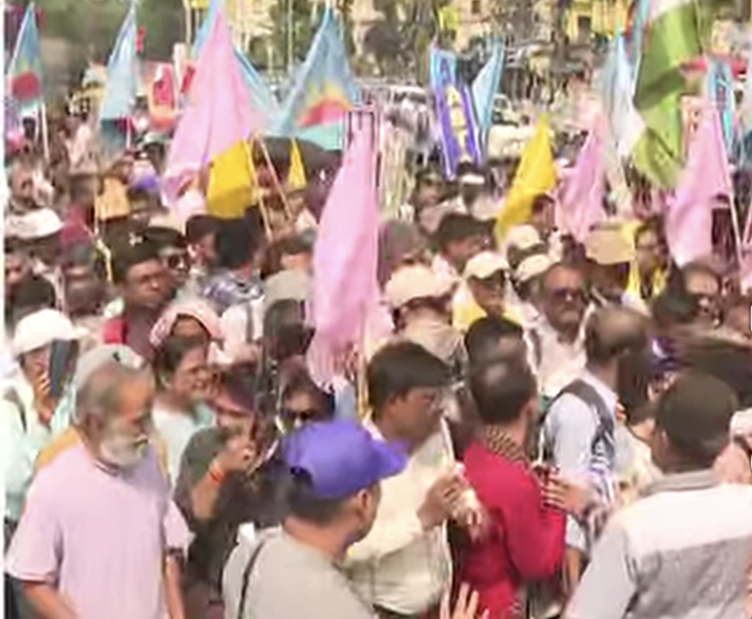 সুপ্রিম কোর্টের রায়ের পরও জটিলতা, কালীঘাট অভিযানে সংগ্রামী যৌথ মঞ্চ