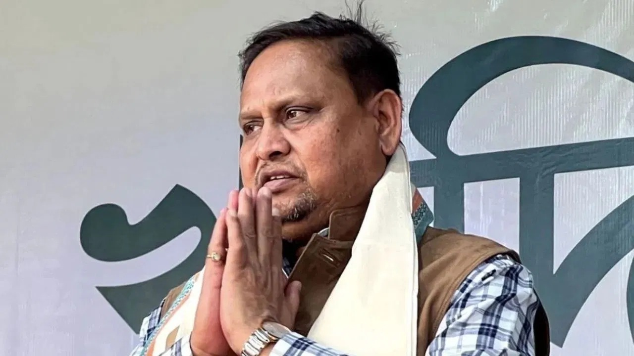 ভোটের আগে চাপের মুখে হুমায়ুন কবীর , স্ত্রীর পর এবার বিধায়কের জামাইকে তলব