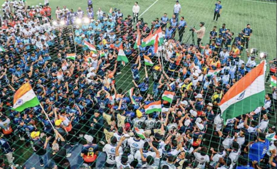 বিশ্বকাপের মাঝে বিরাট চমক , পুনেতে আয়োজিত বক্স ক্রিকেটের সেরা আসর