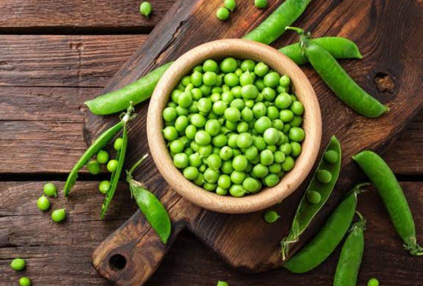 শীতের স্পেশাল কড়াইশুঁটি দিয়ে বানিয়ে ফেলুন মেথি মটর মালাই