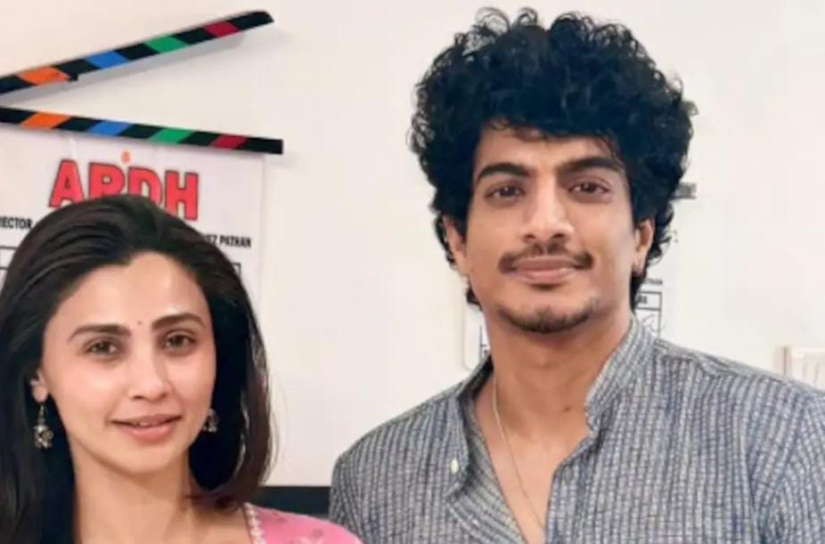 পলাশের পরিবারের সঙ্গে দেখা ডেইসির, বি টাউনে নতুন প্রেমের গুঞ্জন