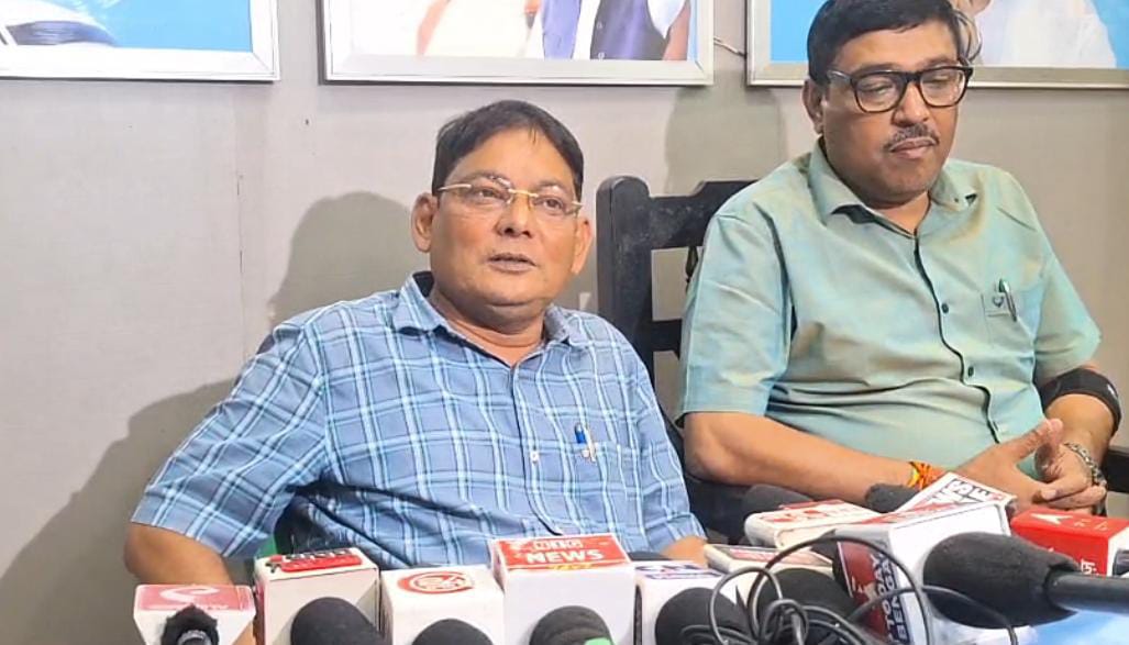 চূড়ান্ত ভোটার তালিকায় নৈহাটির কাউন্সিলর-সহ তার মায়ের নাম ডিলিটেড , বিজেপিকে তুলোধনা তৃণমূলের