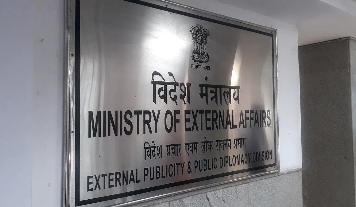 মধ্যপ্রাচ্যে যুদ্ধের দাবানল, কাতারে থাকা ভারতীয় নাগরিকদের জন্য বিশেষ সতর্কবার্তা বিদেশমন্ত্রকের