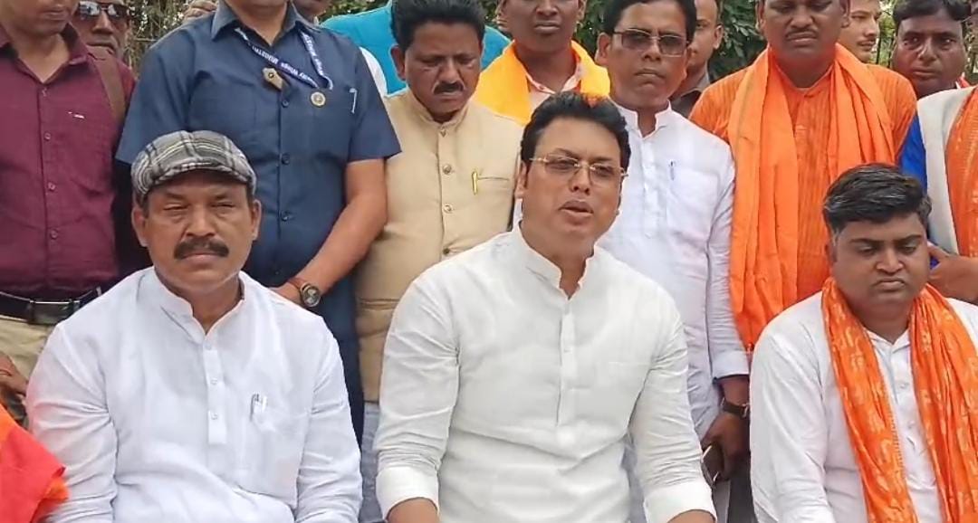 রাজ্যের এই দুর্দশার জন্য দিদি দায়ী , পরিবর্তন সংকল্প যাত্রা থেকে মমতাকে তোপ ত্রিপুরার প্রাক্তন মুখ্যমন্ত্রীর