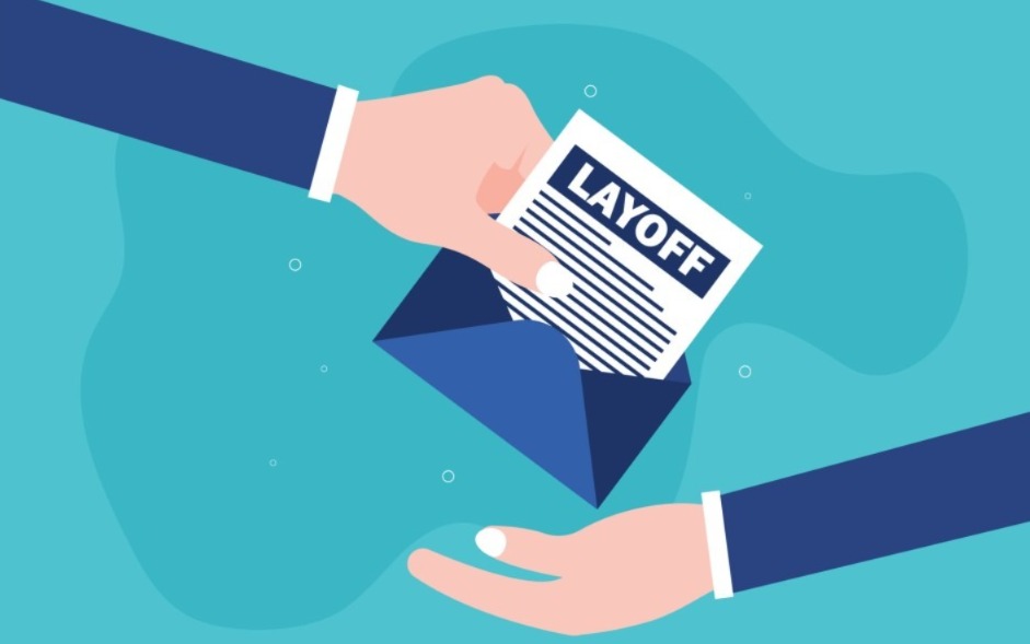 মধ্যপ্রাচ্যের যুদ্ধের আঁচ কর্মক্ষেত্রে, ব্যাপক কর্মী ছাঁটাইয়ের আশঙ্কা