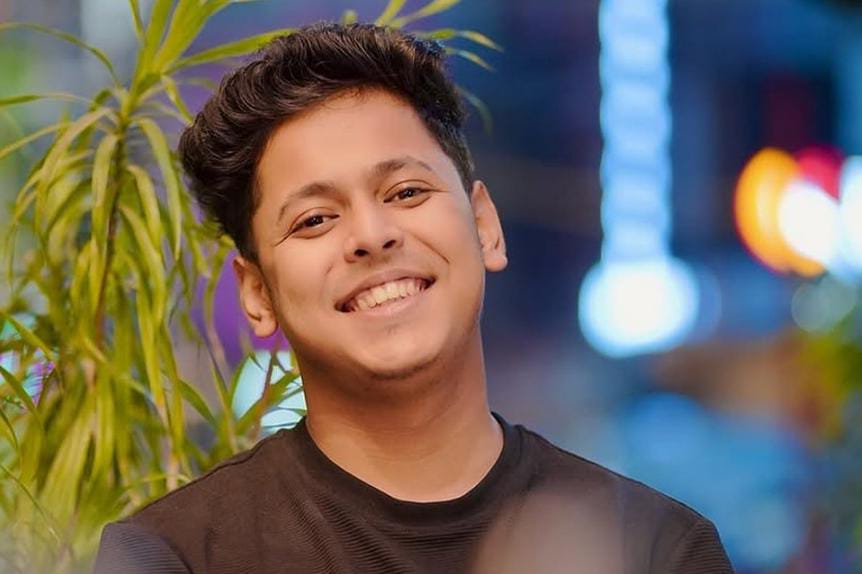 প্রেমিকাকে ফ্ল্যাটে আটকে রাতভর মারধর , নির্যাতন মামলায় জামিন শমীকের