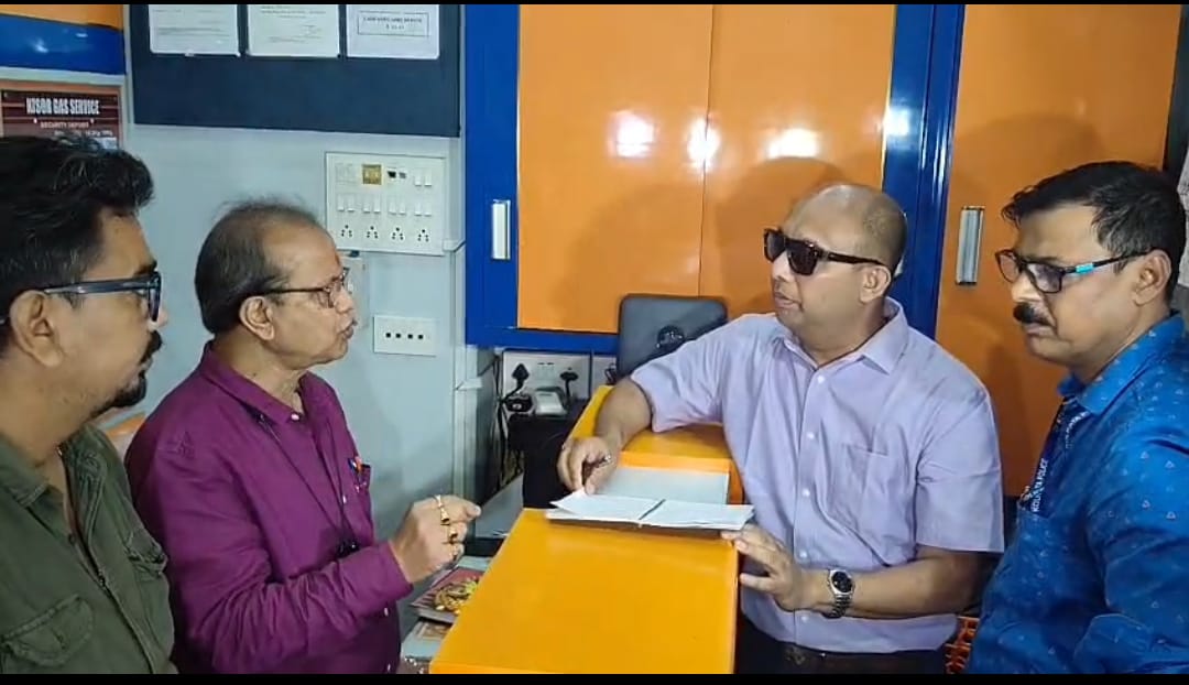 গ্যাস সঙ্কটে গোটা রাজ্য , কালোবাজারি রুখতে শহরের বুকে এনফোর্সমেন্ট ব্রাঞ্চ