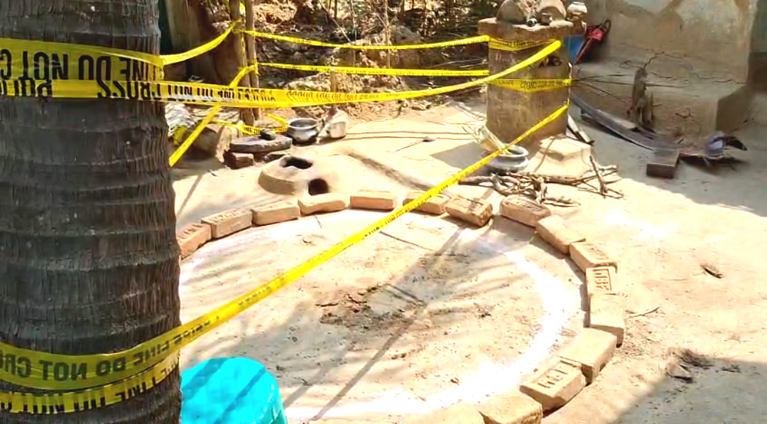 একবিংশ শতাব্দীতেও কুসংস্কারের বলি! ডাইনি অপবাদে মহিলাকে হত্যা