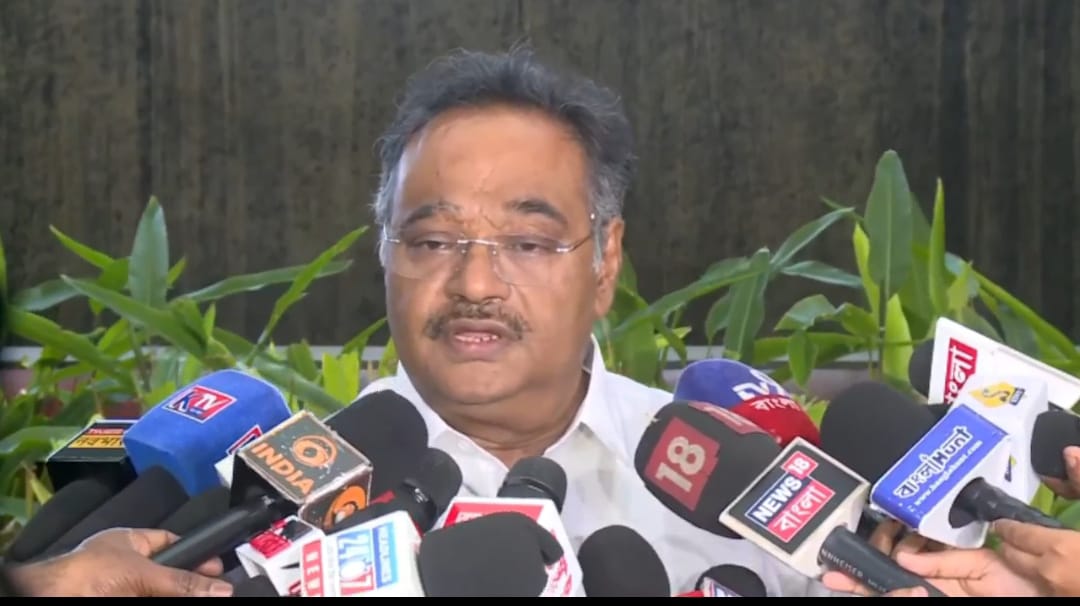 বাংলার মানুষ তৃণমূল বিসর্জন দেওয়ার জন্য প্রস্তুত , ভোট ঘোষণার পরেই আত্মবিশ্বাসী শমীক