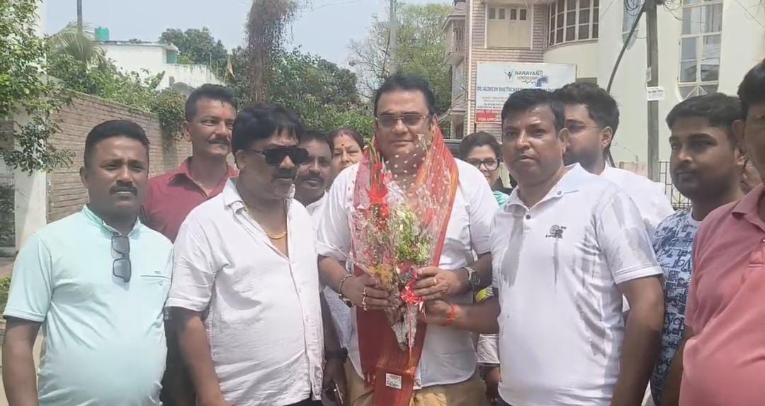 আগে টাকা দিয়ে চাকরি কিনতে হত না , প্রচারে নেমেই শাসক শিবিরকে খোঁচা নৈহাটির বিজেপি প্রার্থীর
