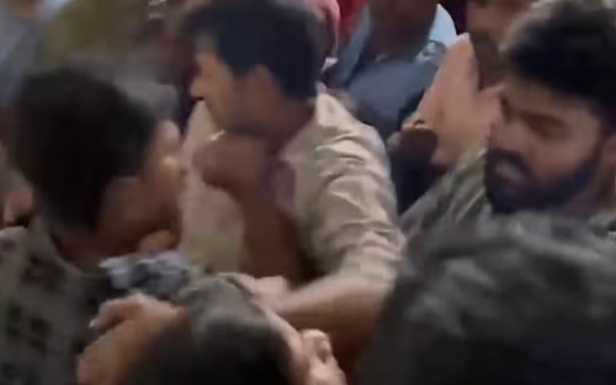 রণক্ষেত্র কল্যাণী জেএনএম, রোগীর আত্মীয় ও ডাক্তারদের মধ্যে তুমুল ধস্তাধস্তি, গ্রেফতার ২